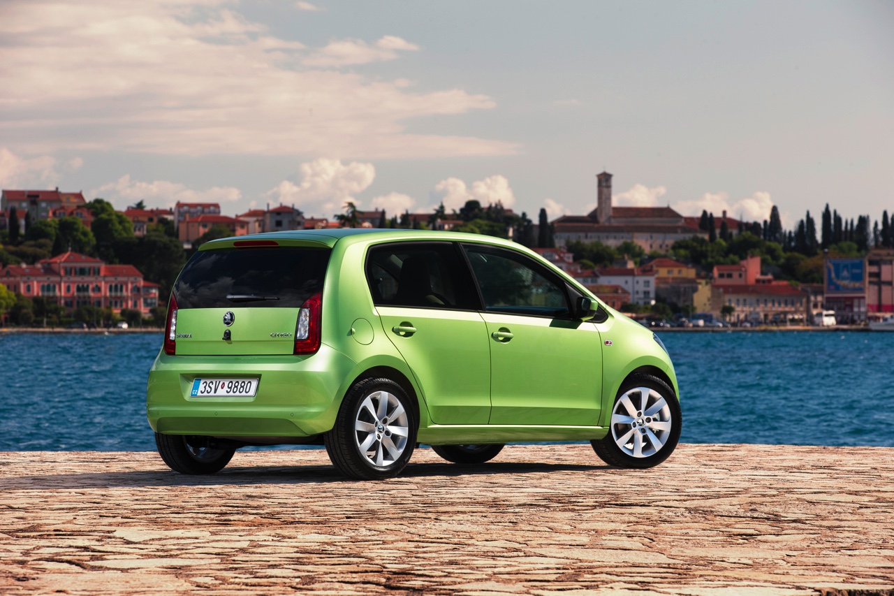 Update voor Skoda Citigo in het najaar van 2016. Het is geen facelift, maar de opfrisser biedt wel meer luxe.