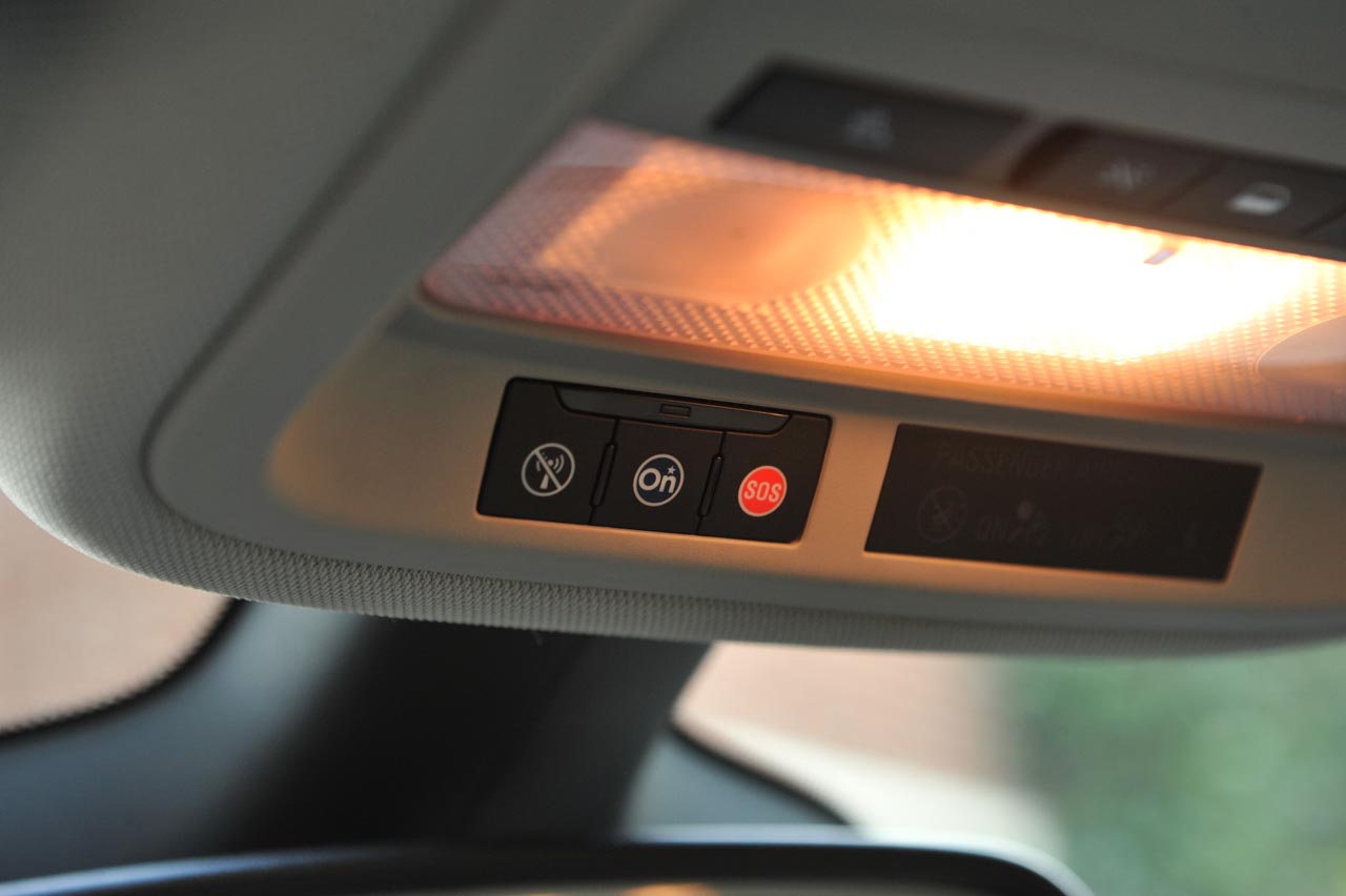 Opel vervangt OnStar voor Opel Connect.