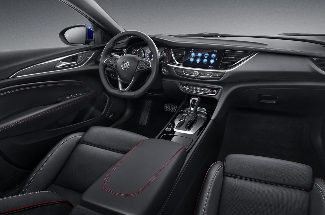 De Opel Insignia wordt in China verkocht als Buick Regal. Daarvan verschijnt nu de sportieve GS-versie die een voorbode lijkt van de Insignia OPC.