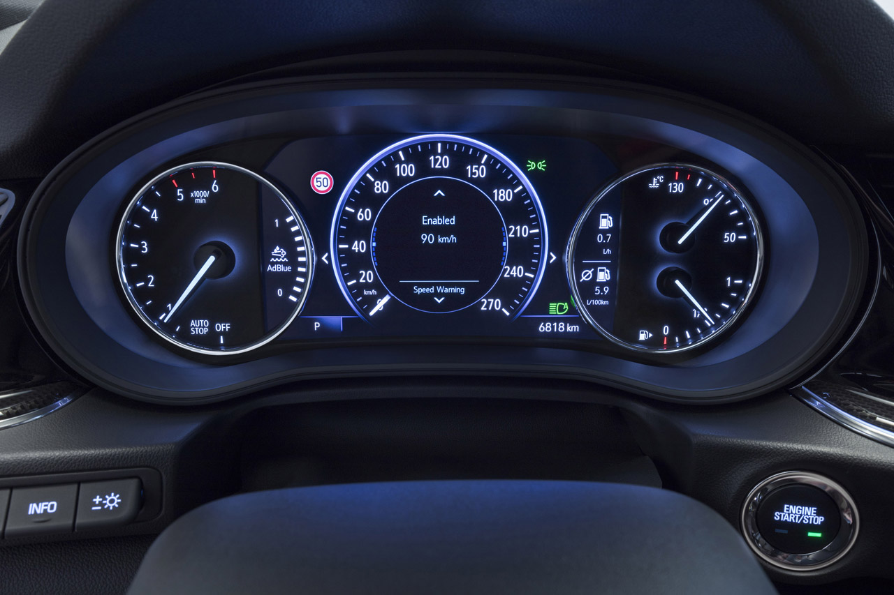 Opel lanceert in de loop van dit jaar nieuwe infotainmentsystemen in de Insignia.