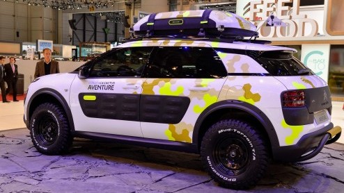 Citron heeft een prijskaartje gehangen aan de eigenzinnige C4 Cactus. De Cactus komt beschikbaar met keuze uit twee benzine- of twee dieselmotoren, waarvan de BlueHDi 100 in aanmerking komt voor 14%