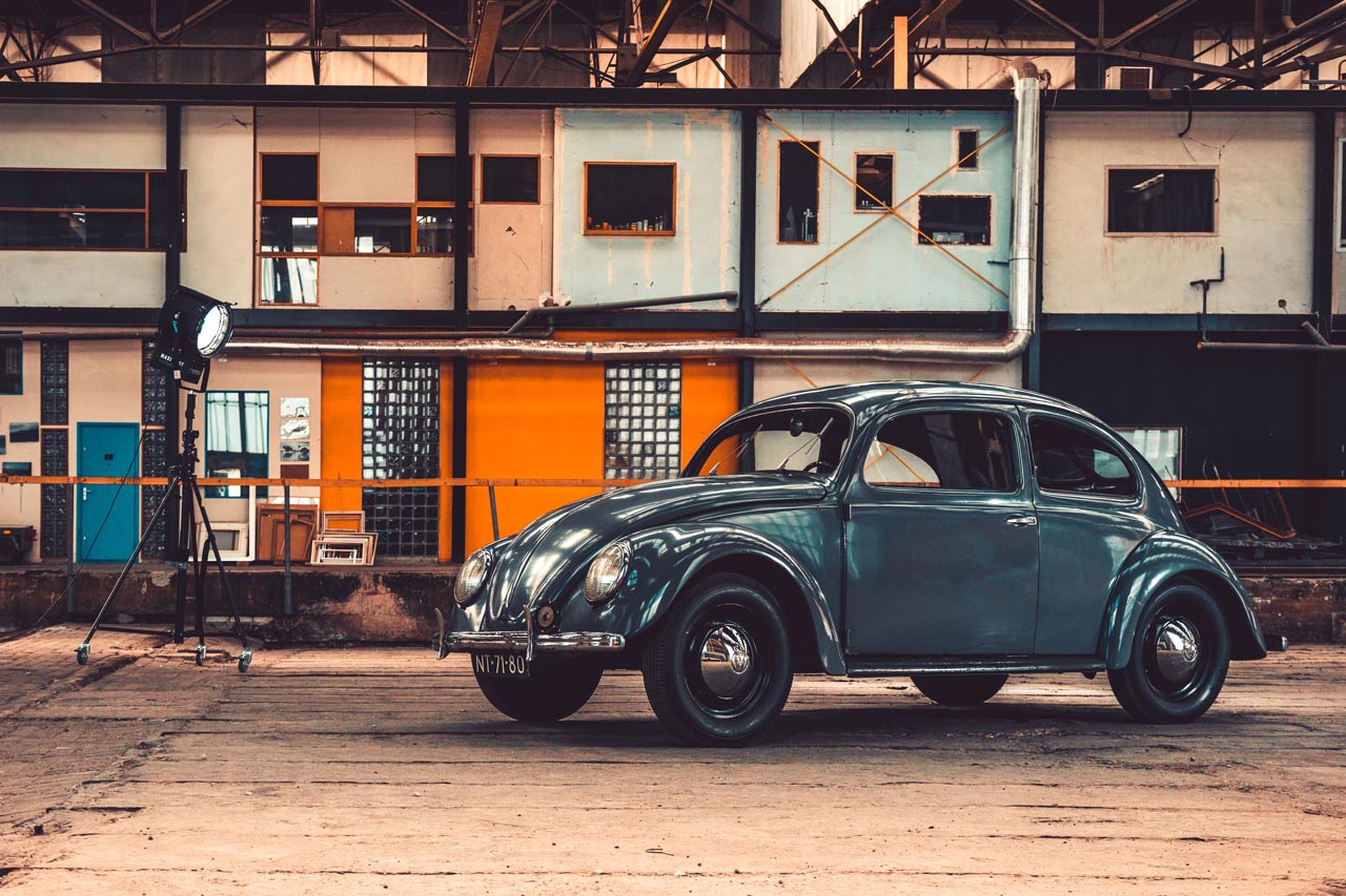De eerste Volkswagen Kever kwam op 16 oktober 1947 het land binnen, een exemplaar daarvan bestaat nog steeds.
