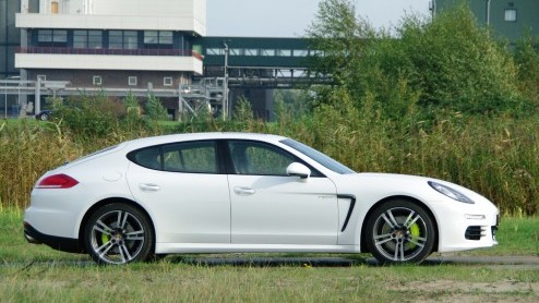 Test Porsche Panamera S E-Hybrid, plug-in hybride van Porsche die zijn 14% bijtelling verdient.