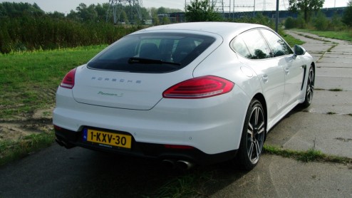 Test Porsche Panamera S E-Hybrid, plug-in hybride van Porsche die zijn 14% bijtelling verdient.
