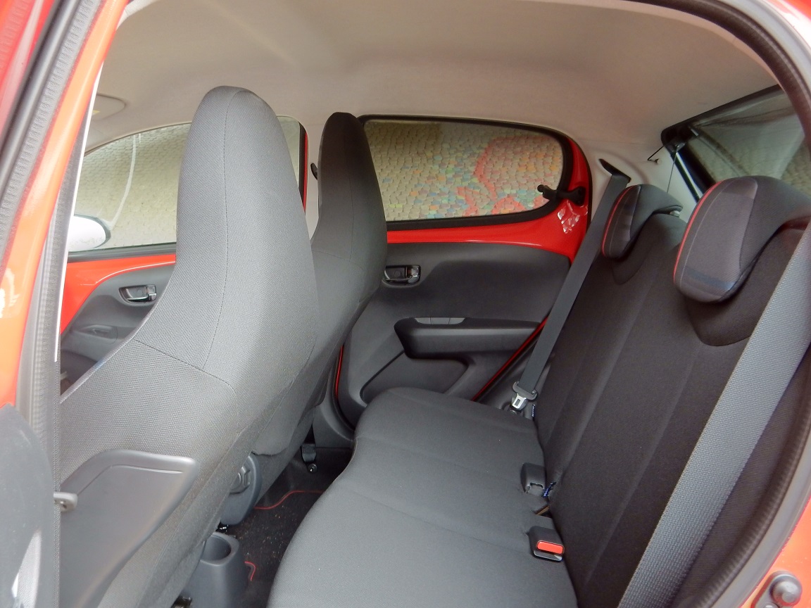 De Peugeot 108 is sinds deze zomer ook leverbaar als GT-Line. Dat is slechts een aankledingspakket, maar is de auto desondanks nog een beetje sportief? AutoVandaag zocht het uit met een rijtest.
