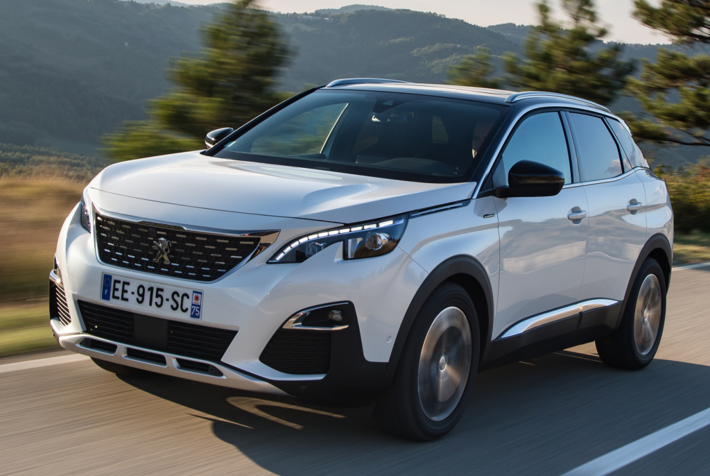 Nieuwe Peugeot 3008 in 2019 ook als plug-in hybride. De 3008 PHEV krijgt dan een benzinemotor met 109 pk en een elektromotor met datzelfde vermogen en vierwielaandrijving.
