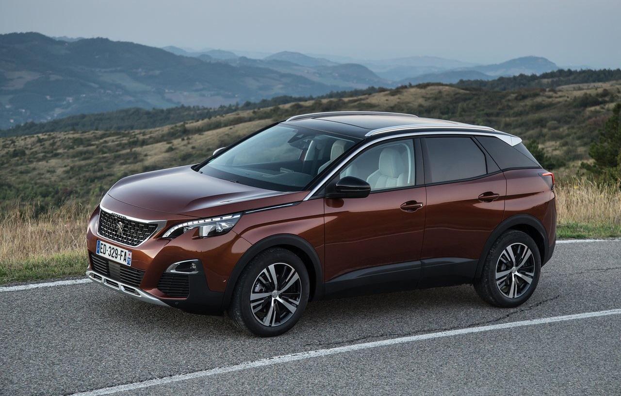 Traditiegetrouw werd op de Autosalon van Genve de winnaar van de Auto van het Jaar-verkiezing bekendgemaakt. De winnaar voor 2017 is de Peugeot 3008.