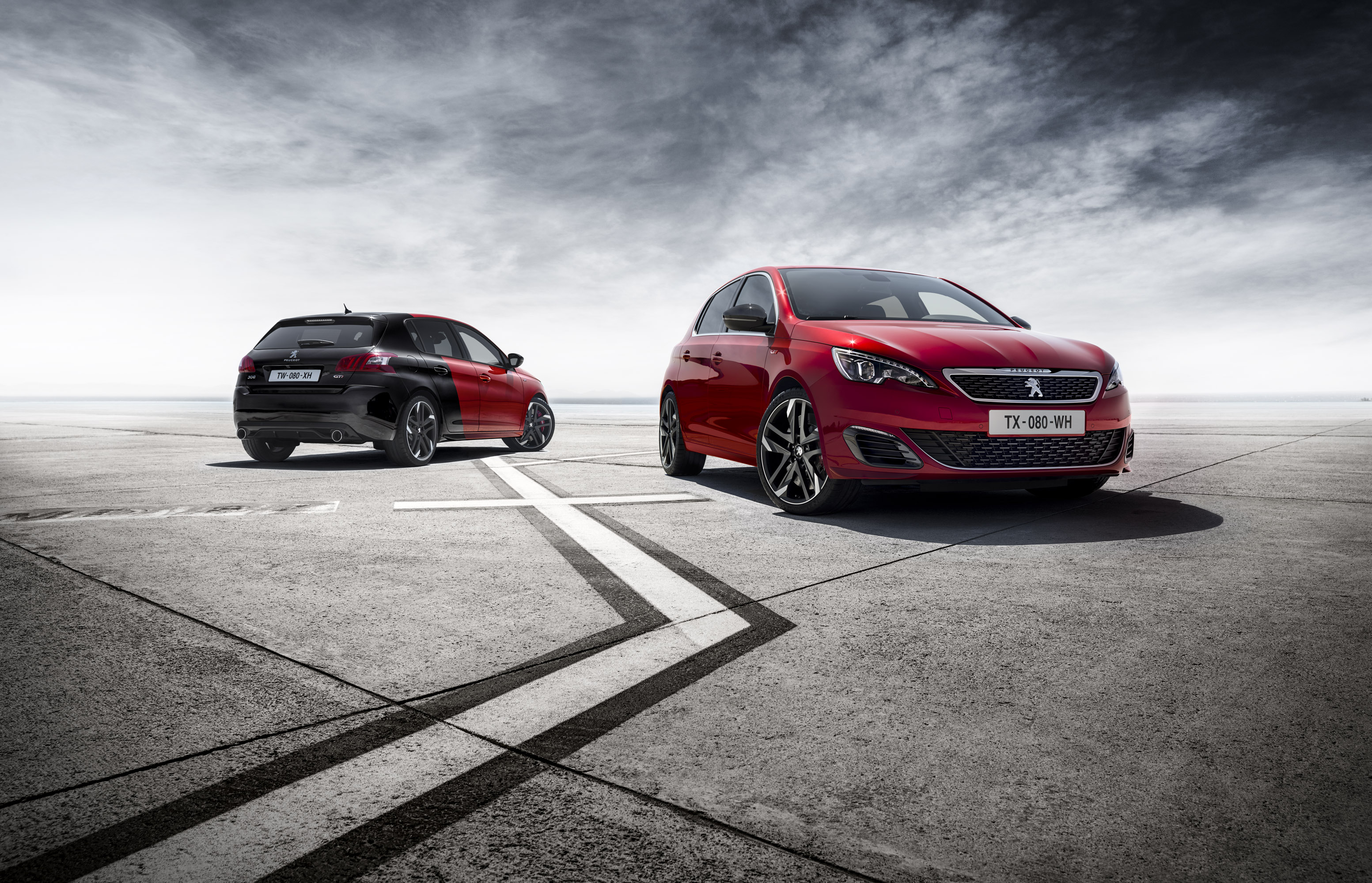 De Peugeot 308 krijgt een sportieve topversie, de 308 GTi by Peugeot Sport. Hij komt er in twee smaken, met 250 of met 270 pk.