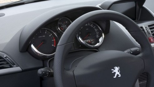De hete hatchback uit de Peugeotstal heeft sinds vandaag een prijskaartje.