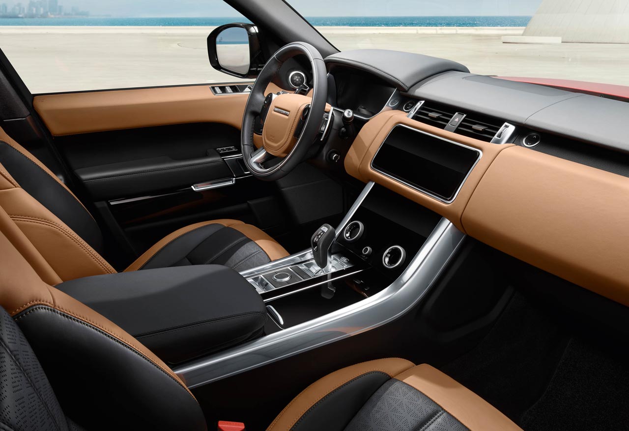 Samen met een facelift lanceert Range Rover een plug-in hybride van de Sport.