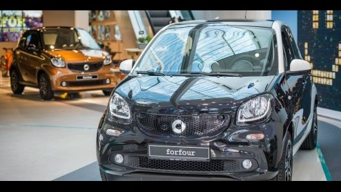 Smart pop-up store in Utrecht-Centrum geopend door smart-dealer Stern Auto.