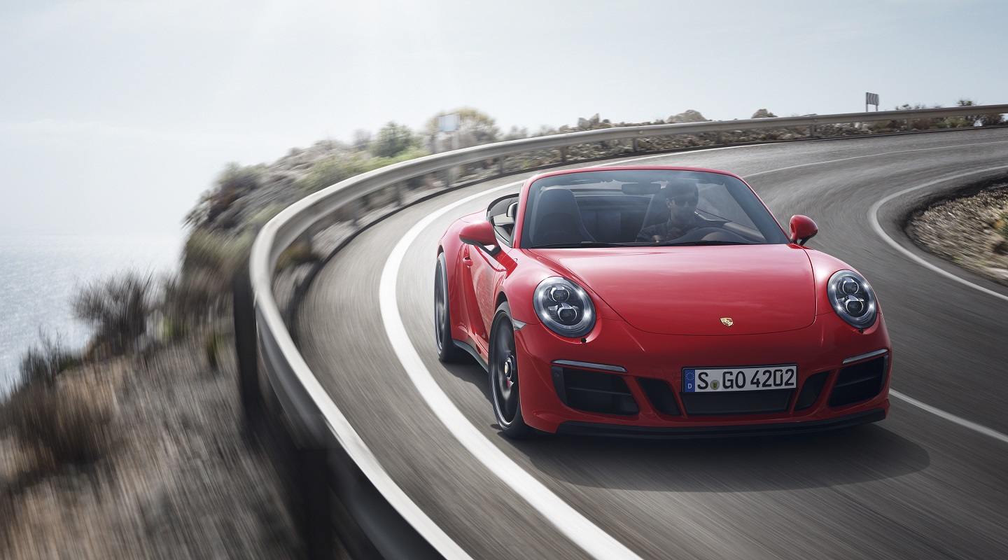 Porsche heeft ook de GTS-modellen vernieuwd. Er is keuze uit vijf modellen, voor ieder wat wils. Vanaf maart staan ze bij de dealers, maar ze zijn nu alvast te bestellen.
