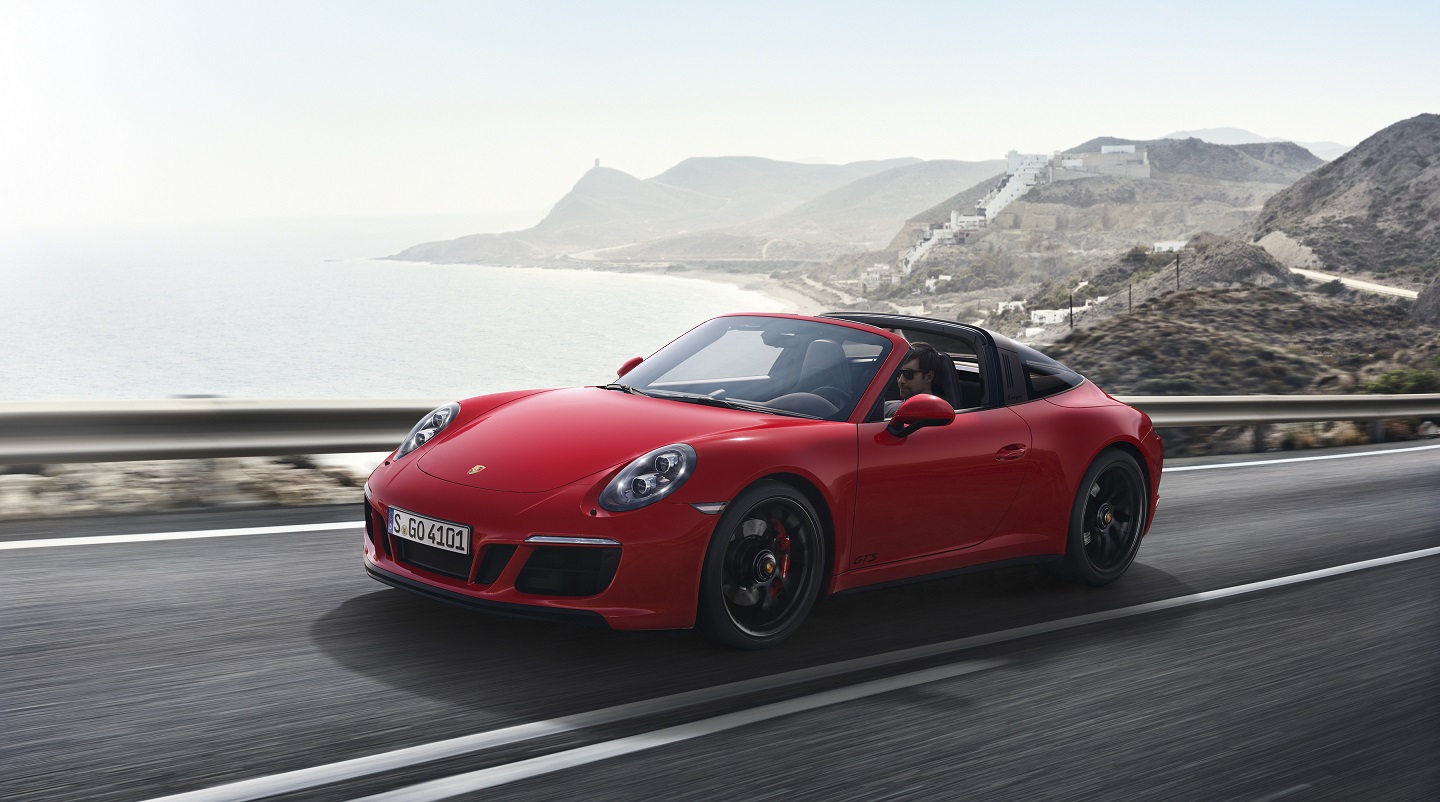 Porsche heeft ook de GTS-modellen vernieuwd. Er is keuze uit vijf modellen, voor ieder wat wils. Vanaf maart staan ze bij de dealers, maar ze zijn nu alvast te bestellen.