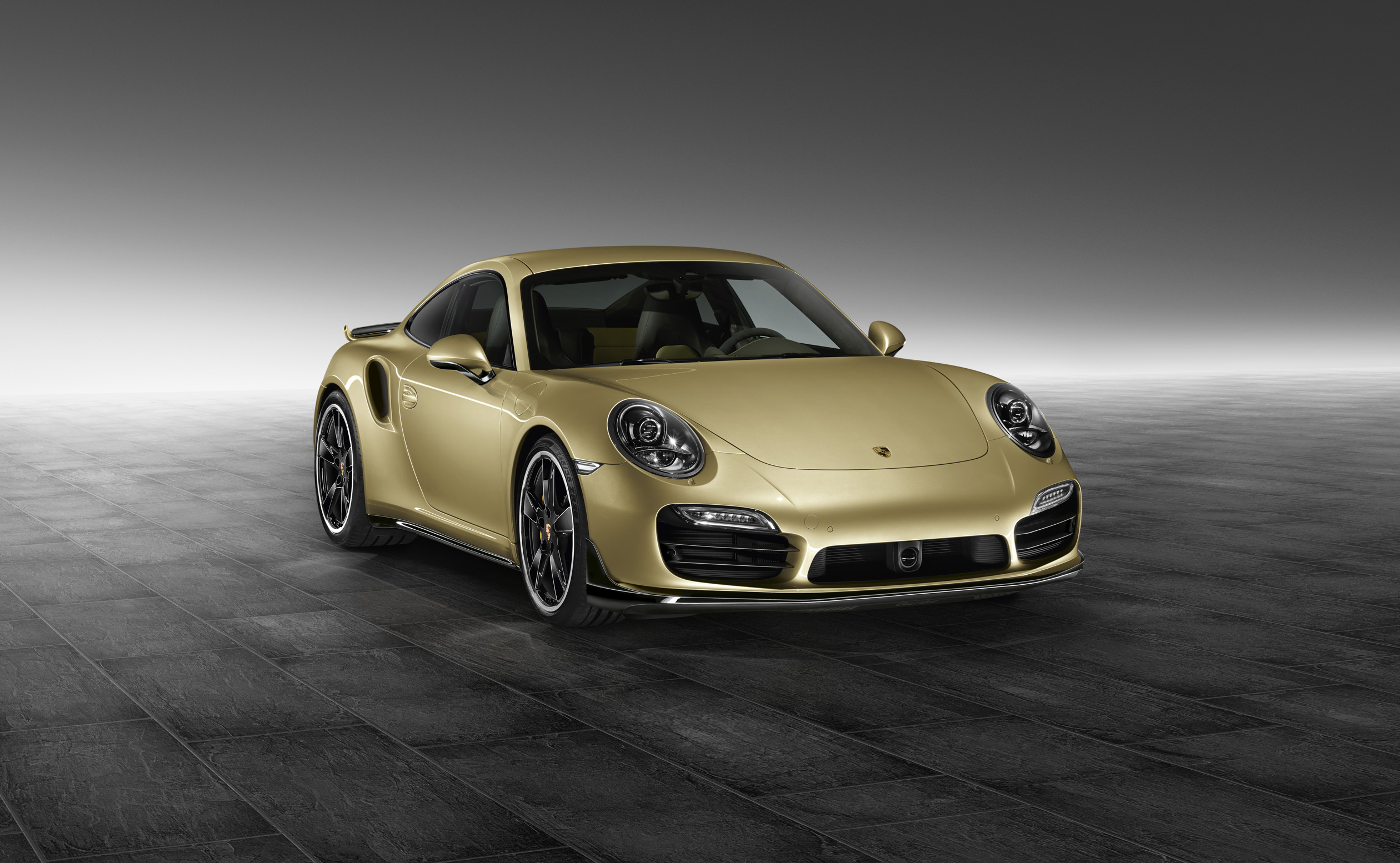 Porsche Exclusive introduceert AeroKit Turbo voor Porsche 911 Turbo en 911 Turbo S.