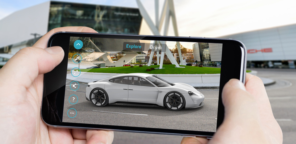 Porsche heeft een app ontwikkeld rondom de Mission E