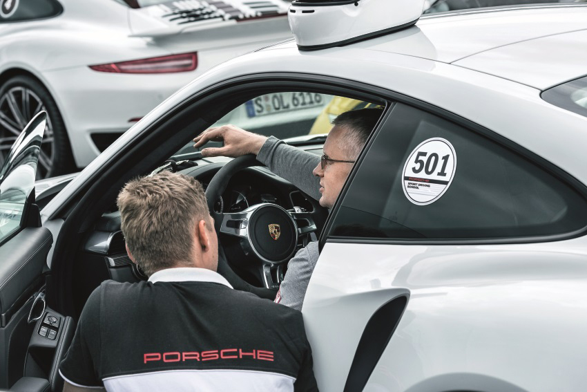 Porsche Sport Driving School breidt activiteiten met cursussen en trainingen in Nederland verder uit.