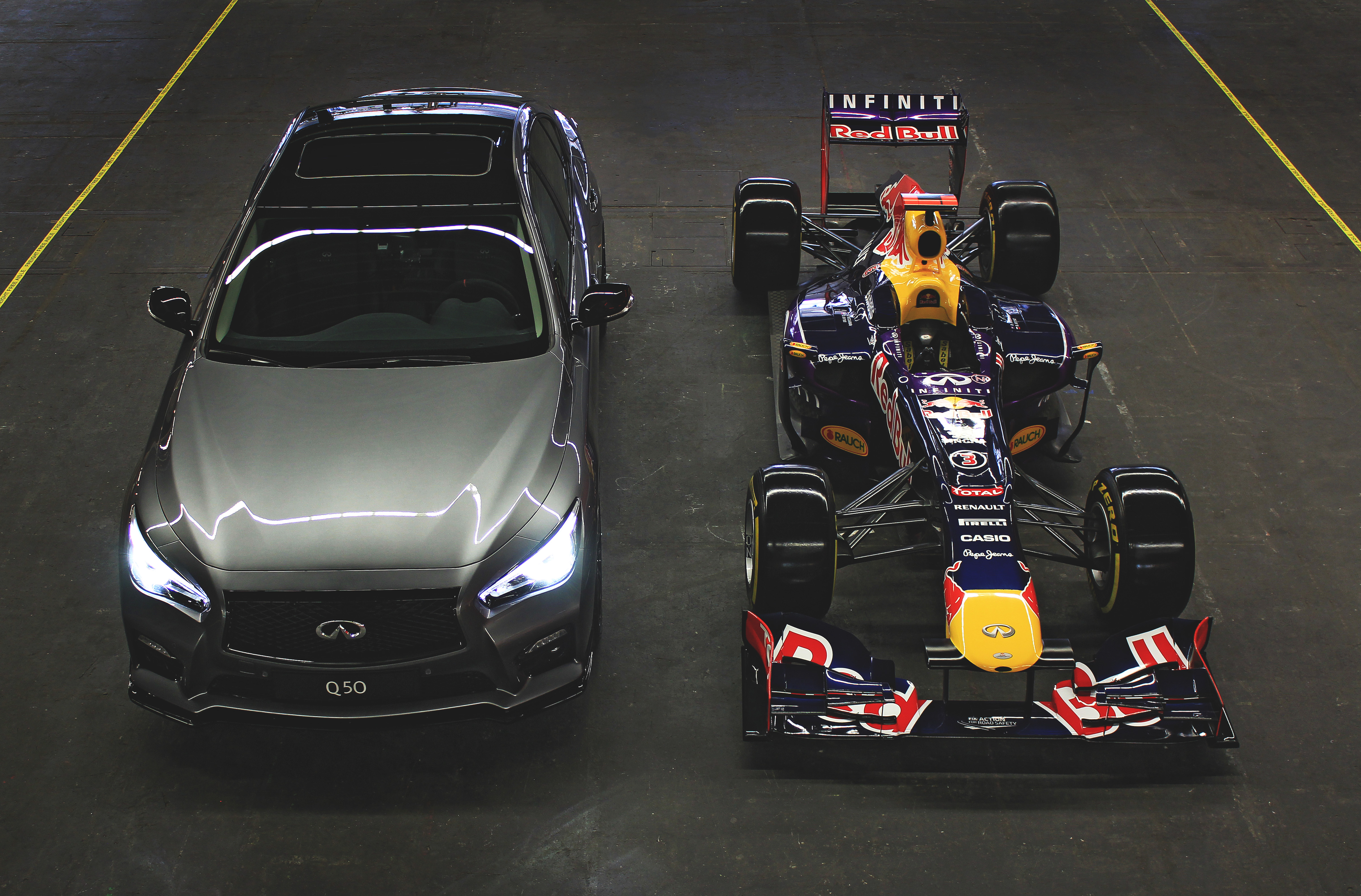 De Infiniti Q50 Inspiration Line is voor de Nederlandse importeur als snelle hybride ontwikkeld met extra sportief onderstel, interieur en remmen.