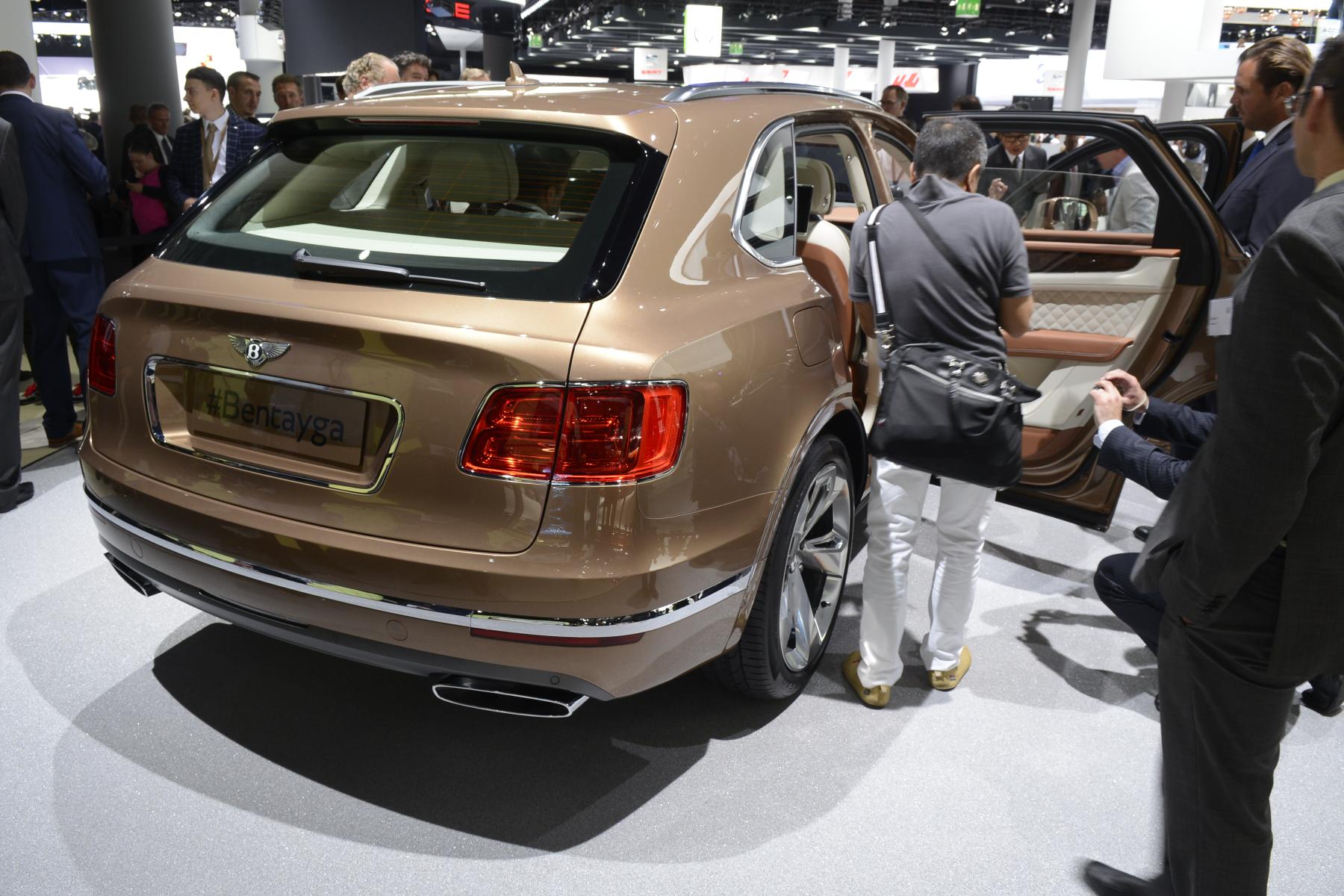 De SUV's van topmerken zoals Rolls-Royce en Maserati laten nog op zich wachten. Voorlopig hebben Range Rover en Bentley het rijk alleen.