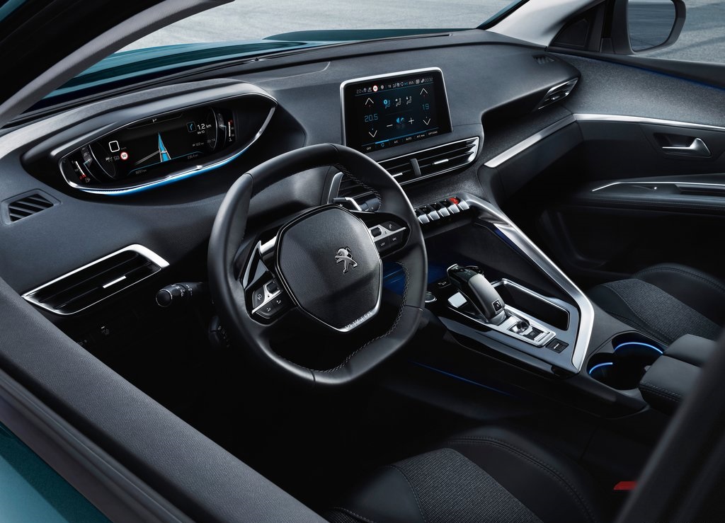 Peugeot heeft de 5008 van een prijskaartje voorzien. De grootste SUV van het merk is te koop vanaf iets meer dan 30.000 euro.
