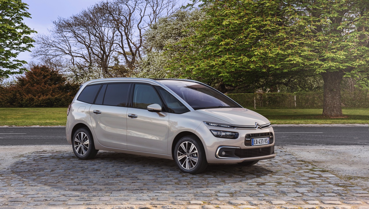 De Citron C4 Picasso en Grand C4 Picasso facelift hebben een prijskaartje gekregen.