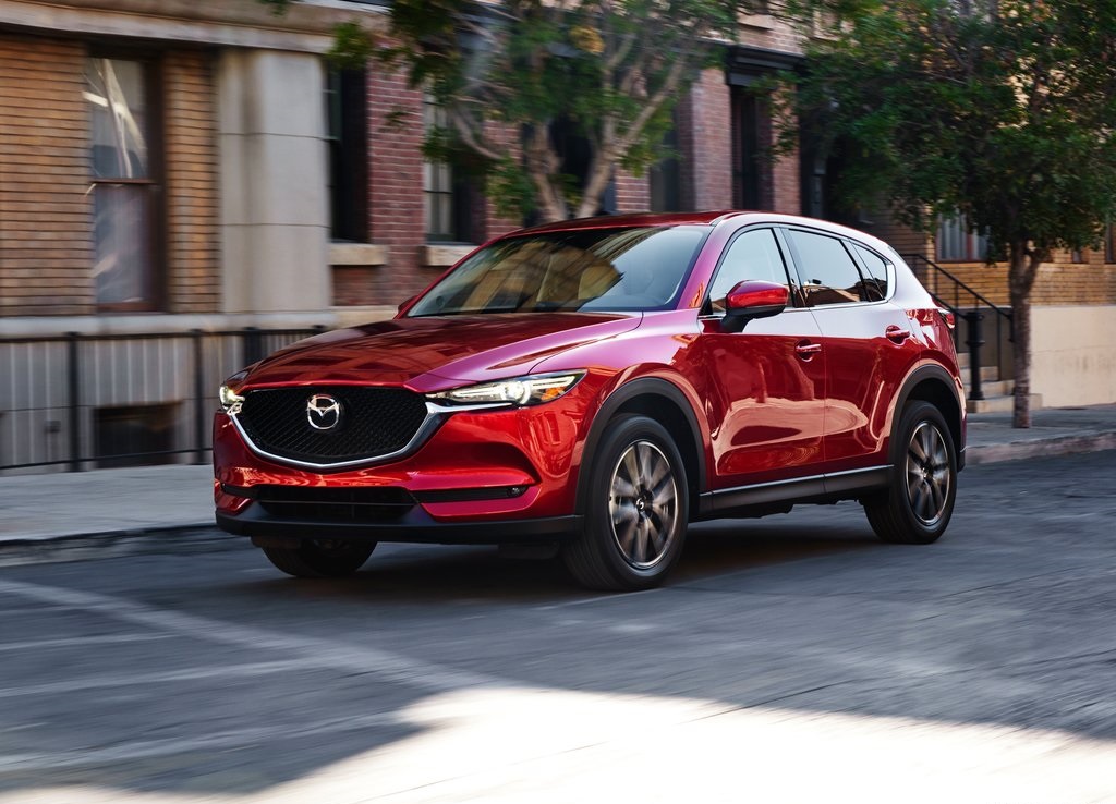 Mazda heeft op de Autosalon van Genve de prijzen bekendgemaakt van de nieuwe Mazda CX-5. Er wordt ook meteen een introductieaanbieding gedaan.