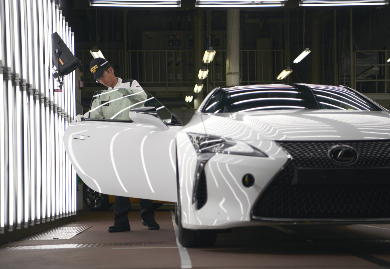 De productie van de Europese versie van de nieuwe Lexus LC is in Japan van start gegaan.
