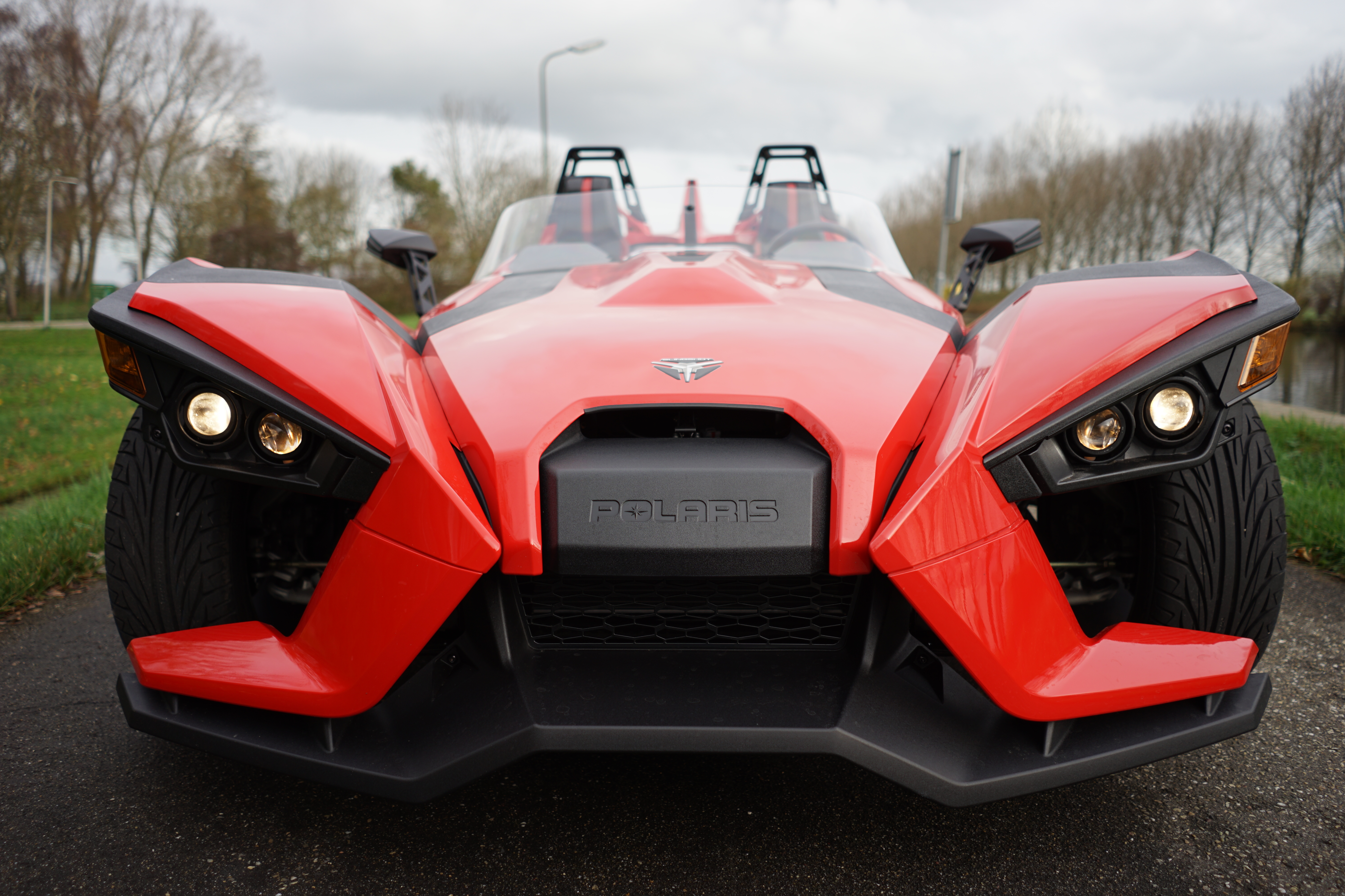 Rijtest met de Polaris Slingshot 2.4, een snelle driewieler voor de prijs van een hot hatch.