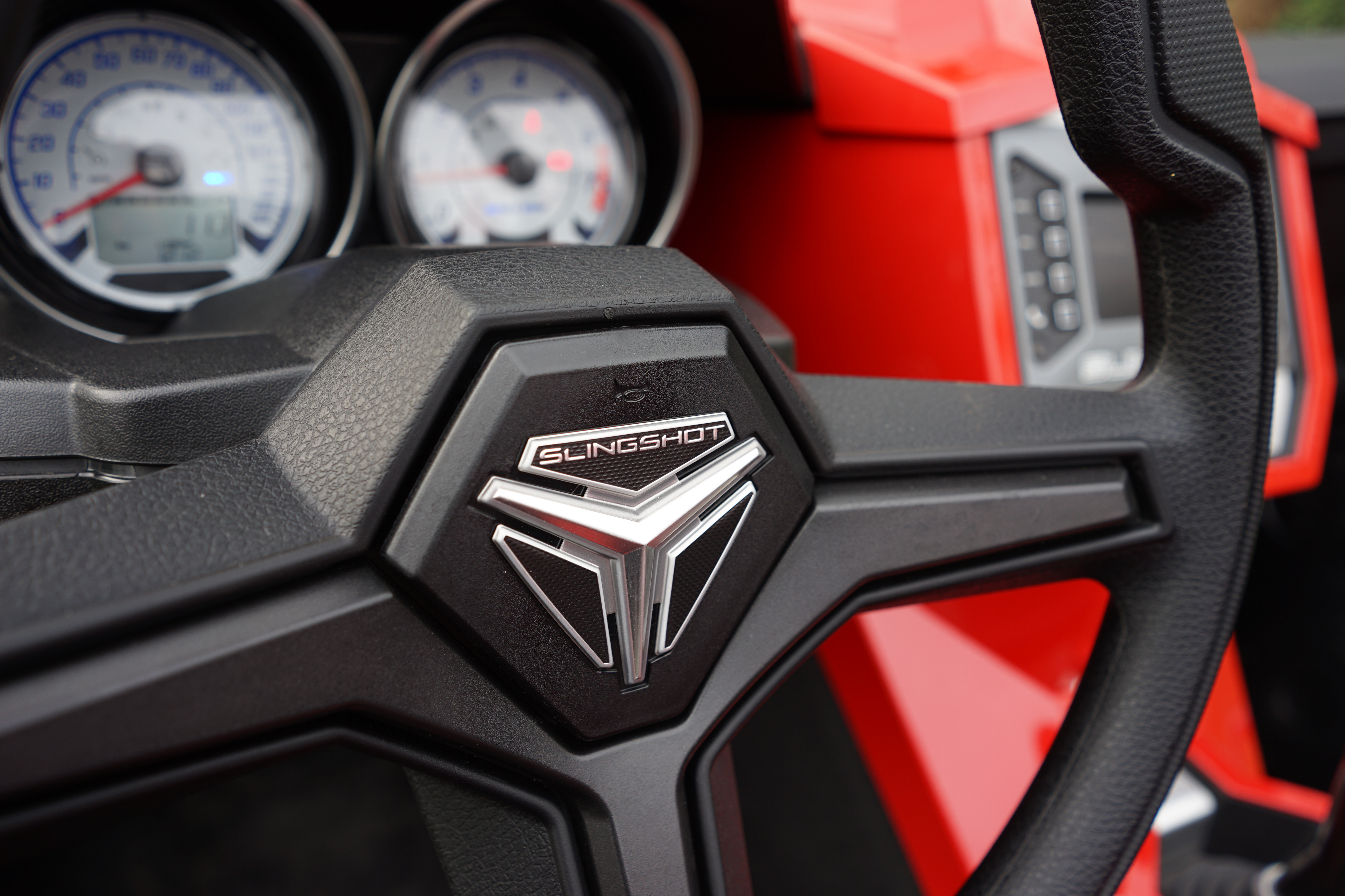 Rijtest met de Polaris Slingshot 2.4, een snelle driewieler voor de prijs van een hot hatch.