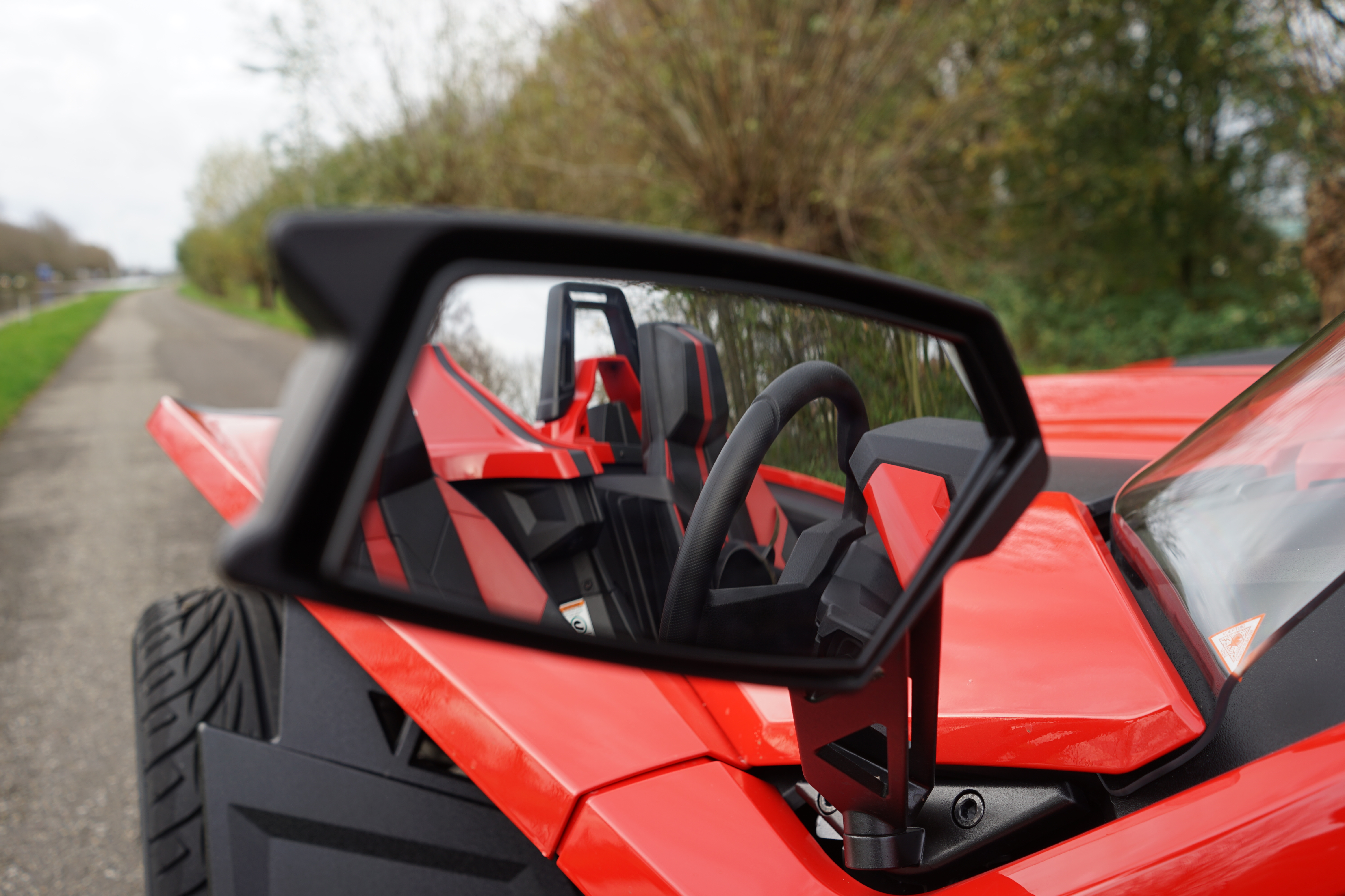 Rijtest met de Polaris Slingshot 2.4, een snelle driewieler voor de prijs van een hot hatch.
