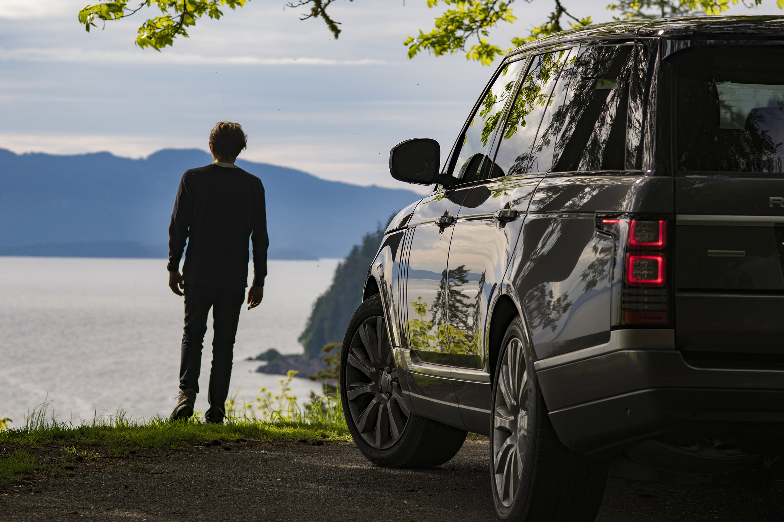 Topfotograaf Michael Christopher Brown trok met een Range Rover door het Amerika en legde de fraaiste landschappen vast.