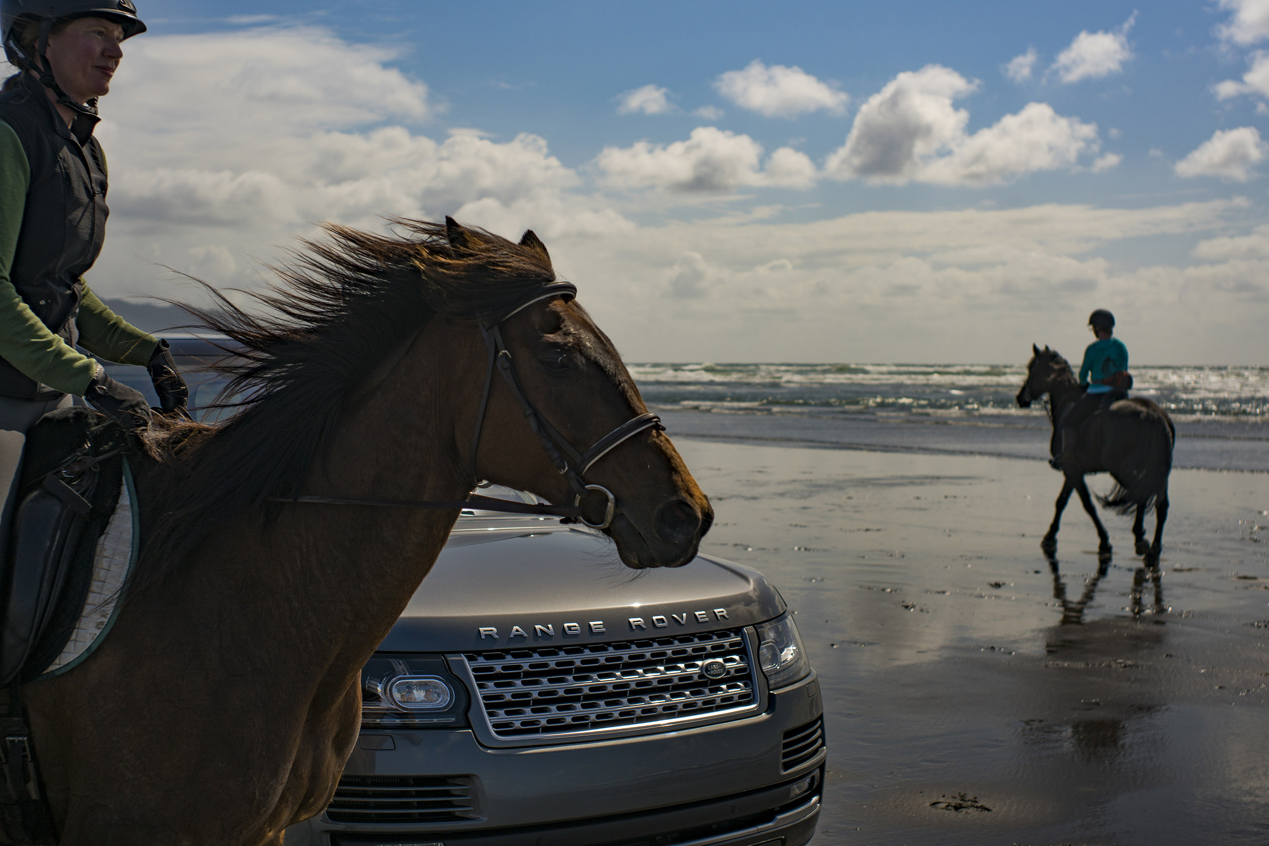 Topfotograaf Michael Christopher Brown trok met een Range Rover door het Amerika en legde de fraaiste landschappen vast.