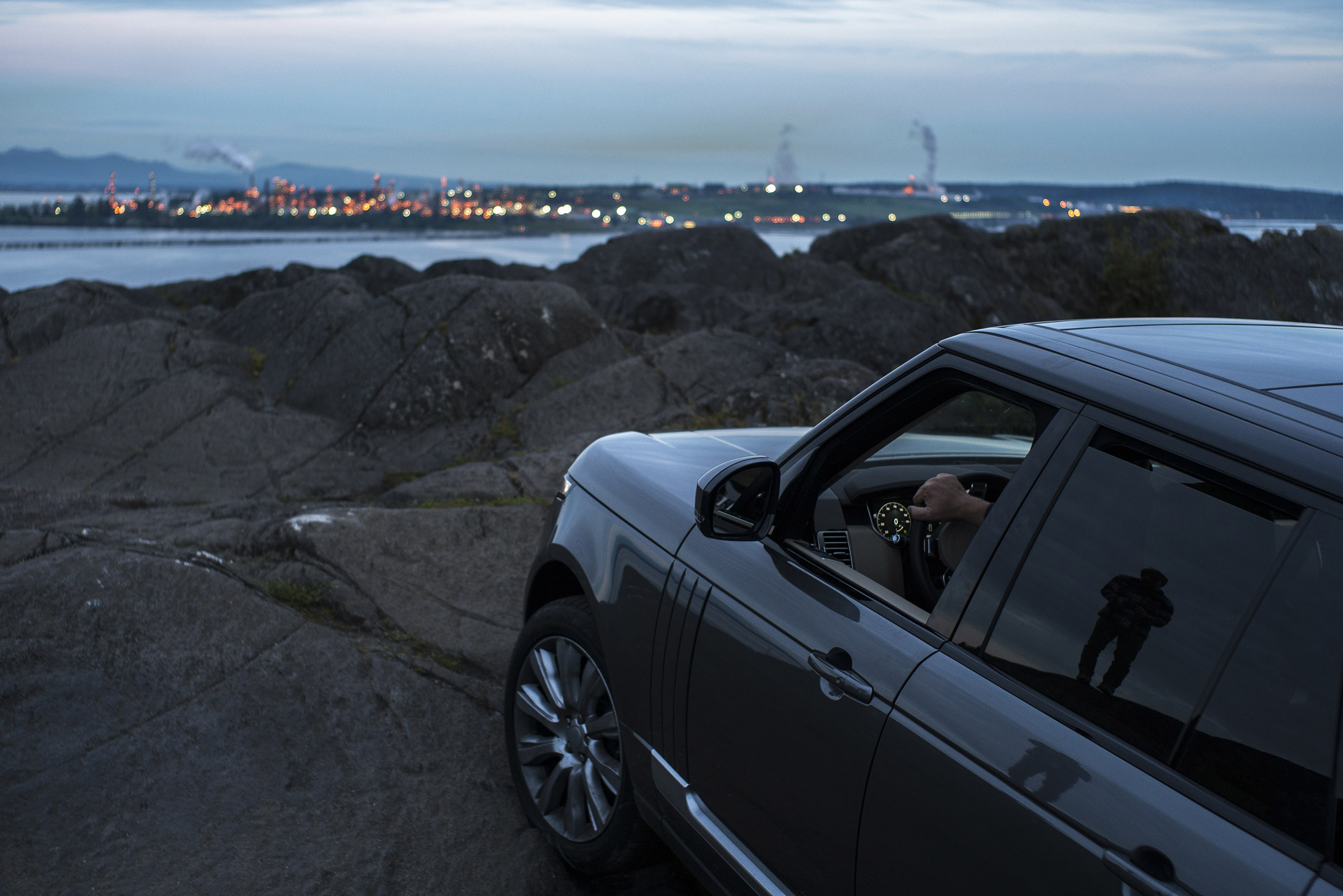 Topfotograaf Michael Christopher Brown trok met een Range Rover door het Amerika en legde de fraaiste landschappen vast.