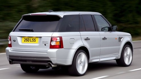 Range Rover komt met een nieuwe uitvoering van de Sport, de HST. Op het Goodwood Festival of Speed laat Range Rover het publiek voor het eerst kennismaken met de nieuwe Range Rover.