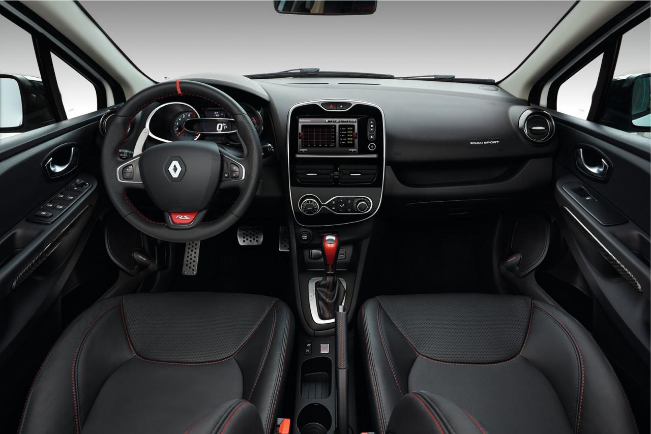 Renault Clio RS 220 Trophy EDC is sneller en krachtiger dan de standaard Clio RS