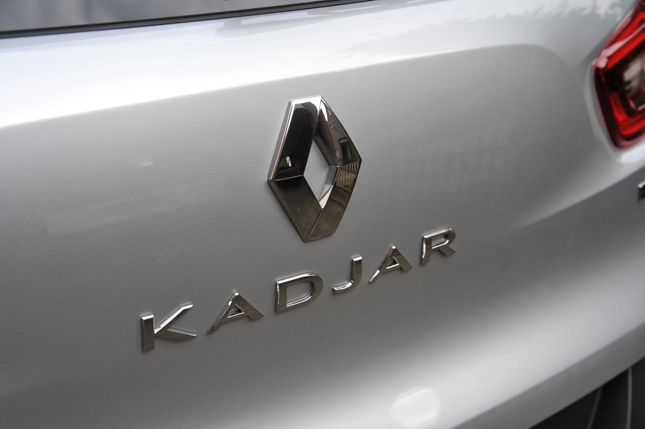 Renault biedt in de Kadjar sinds kort ook een 1,6 liter turbomotor die aanzienlijk pittiger is en vooral voordelen oplevert voor caravangebruikers.