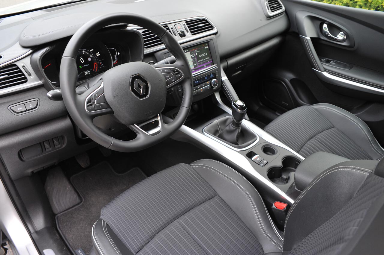 Renault biedt in de Kadjar sinds kort ook een 1,6 liter turbomotor die aanzienlijk pittiger is en vooral voordelen oplevert voor caravangebruikers.