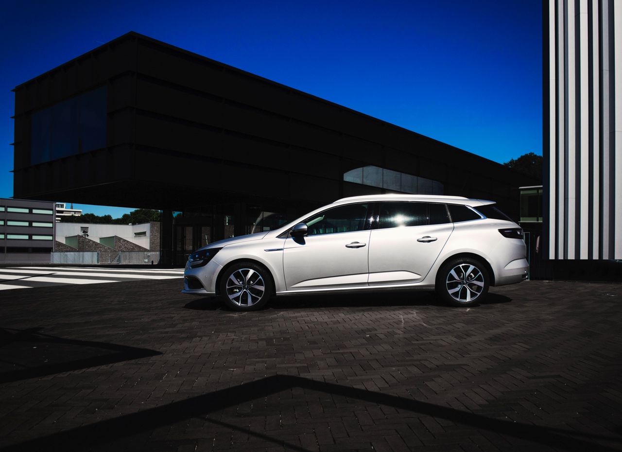 Autotest nieuwe Renault Mgane Estate. De redactie rijdt met de populaire stationwagon voorzien van de dCi 110, dCi 130 en de Mgane GT 205.