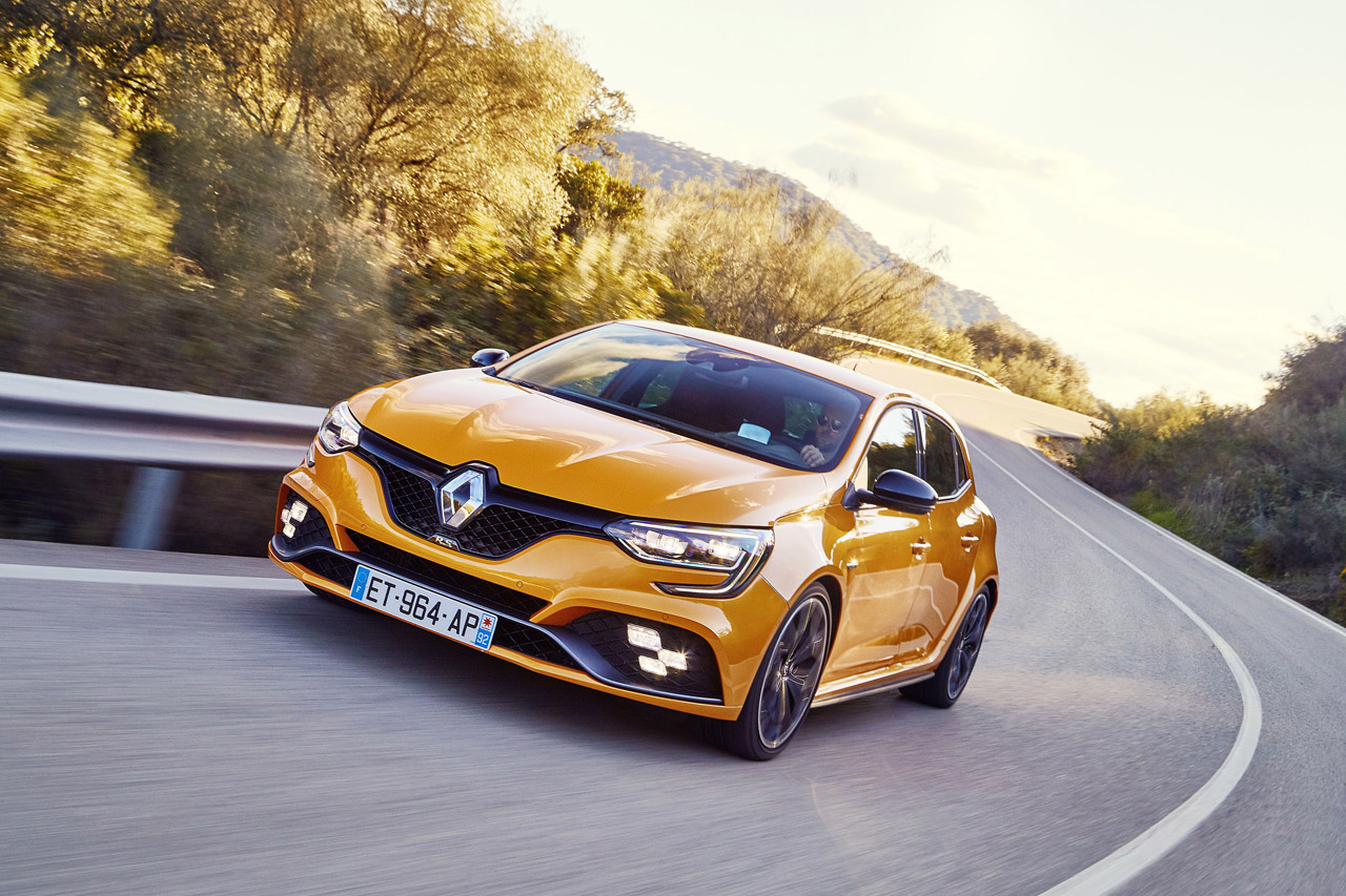 Renault heeft de prijzen bekend gemaakt van de nieuwe Mgane R.S. die vanaf nu bestelbaar is en in mei bij de dealer verschijnt.