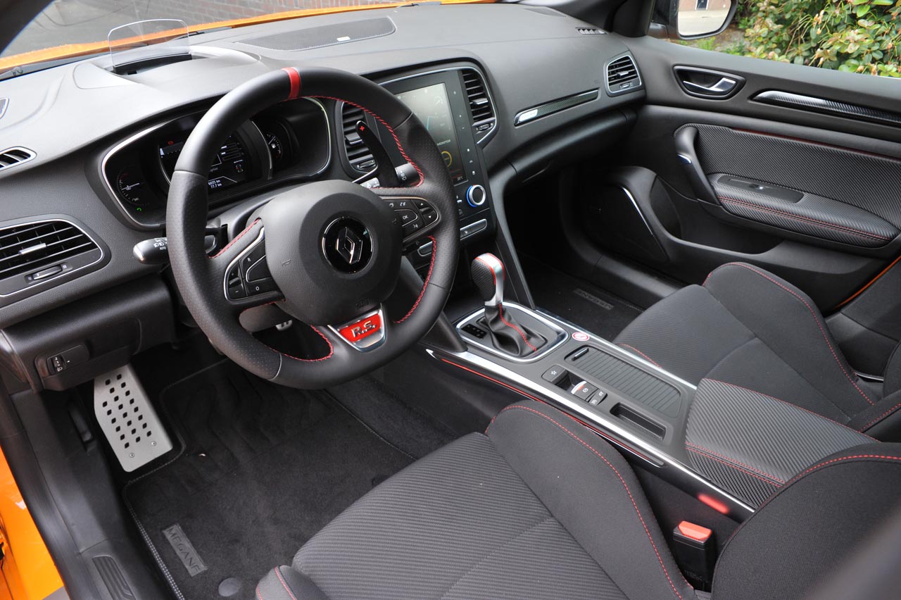 Renault zet met de nieuwste oplage van de Mgane R.S. weer een indrukwekkende auto neer.