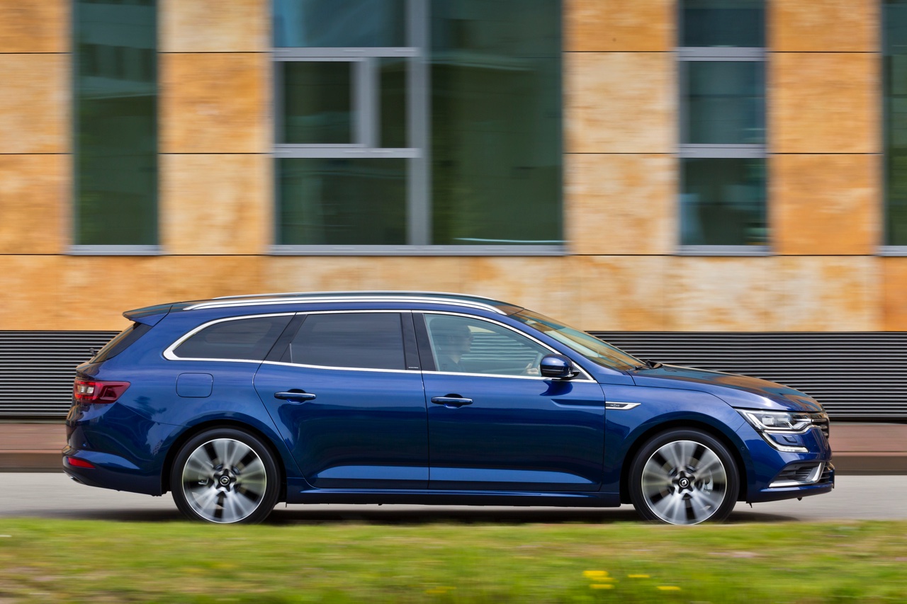 Autotest Renault Talisman Estate. We rijden de nieuwe Franse middenklasser als opvolger van de Laguna in de meest courante uitvoering met dCi 110 dieselmotor.