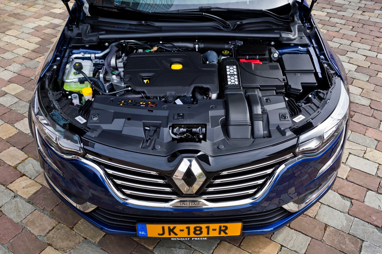 Autotest Renault Talisman Estate. We rijden de nieuwe Franse middenklasser als opvolger van de Laguna in de meest courante uitvoering met dCi 110 dieselmotor.