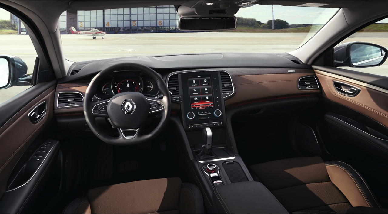 Autotest Renault Talisman Estate. We rijden de nieuwe Franse middenklasser als opvolger van de Laguna in de meest courante uitvoering met dCi 110 dieselmotor.