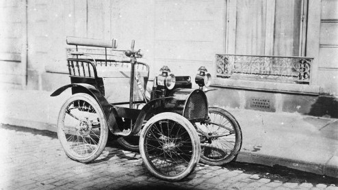 Renault is hoofdsponsor Concours d'Elegance Paleis het Loo op 21 en 22 juni 2014. Maak kennis met de allereerste Renault Type A uit 1898 tot aan de nieuwe Renault Twingo die na de zomer komt.