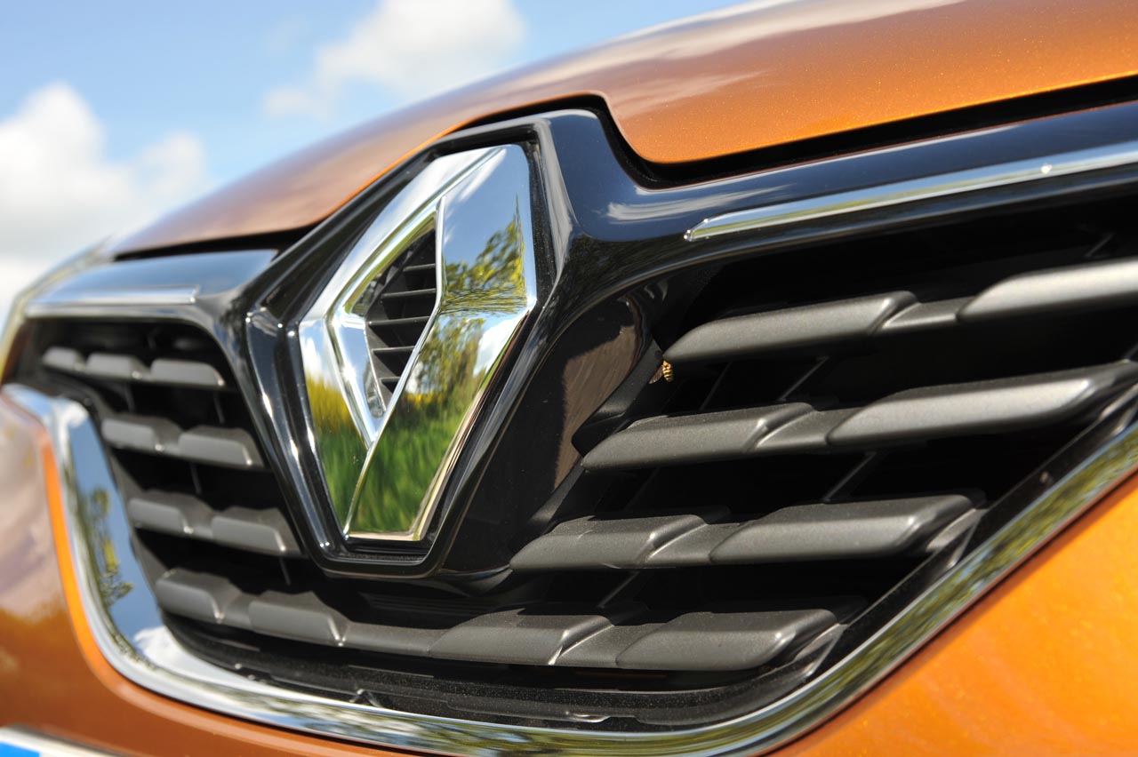 Kennismaking met de vernieuwde Renault Captur die vooral op details is verbeterd.