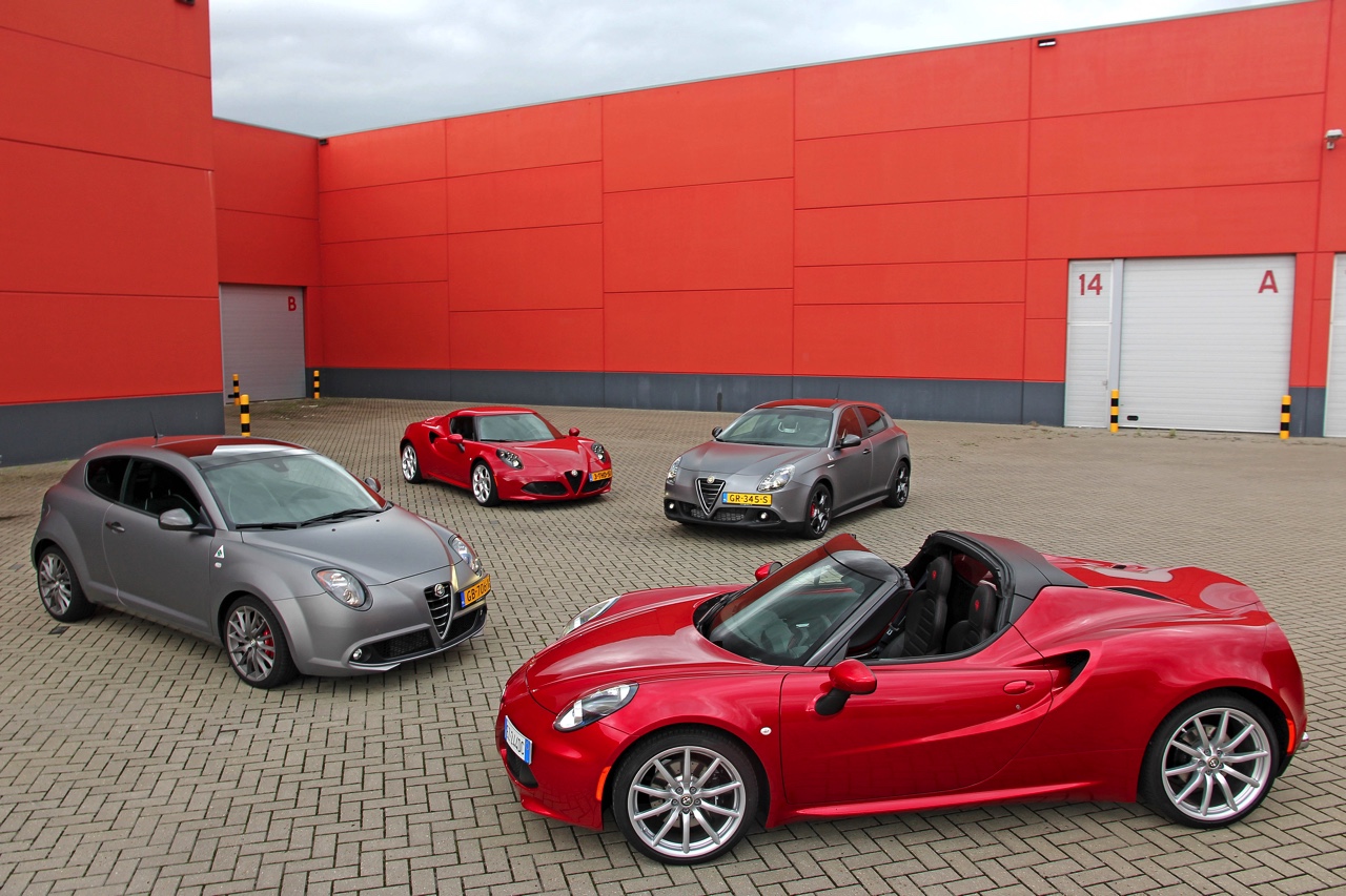 Autotest en rijimpressie met Alfa MiTo QV, grote broer Giulietta QV en de hit van 2015, de 4C Spider. Stap in het hart van Alfa Romeo.