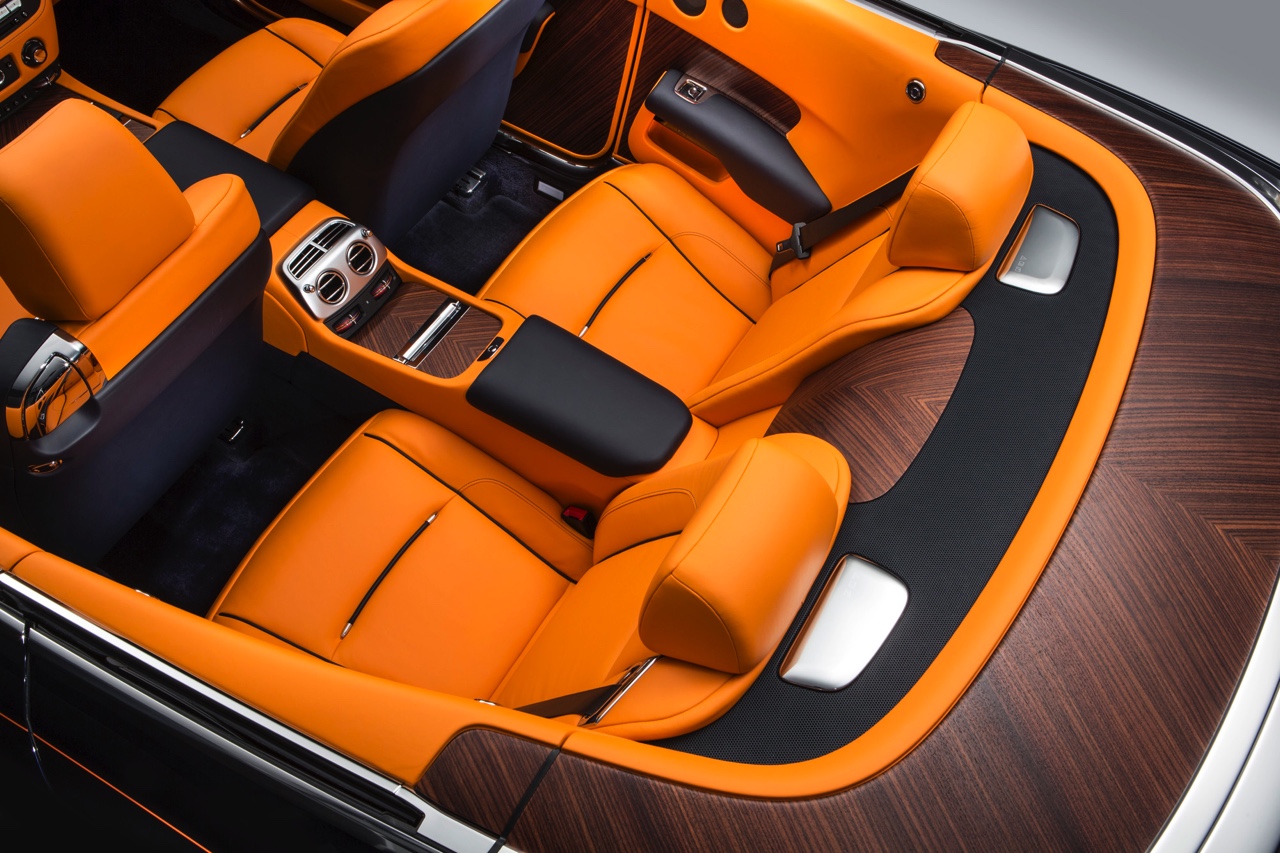 Rolls-Royce onthult Dawn, de ultiem luxe en exclusieve cabriolet met 560 pk sterke V12.