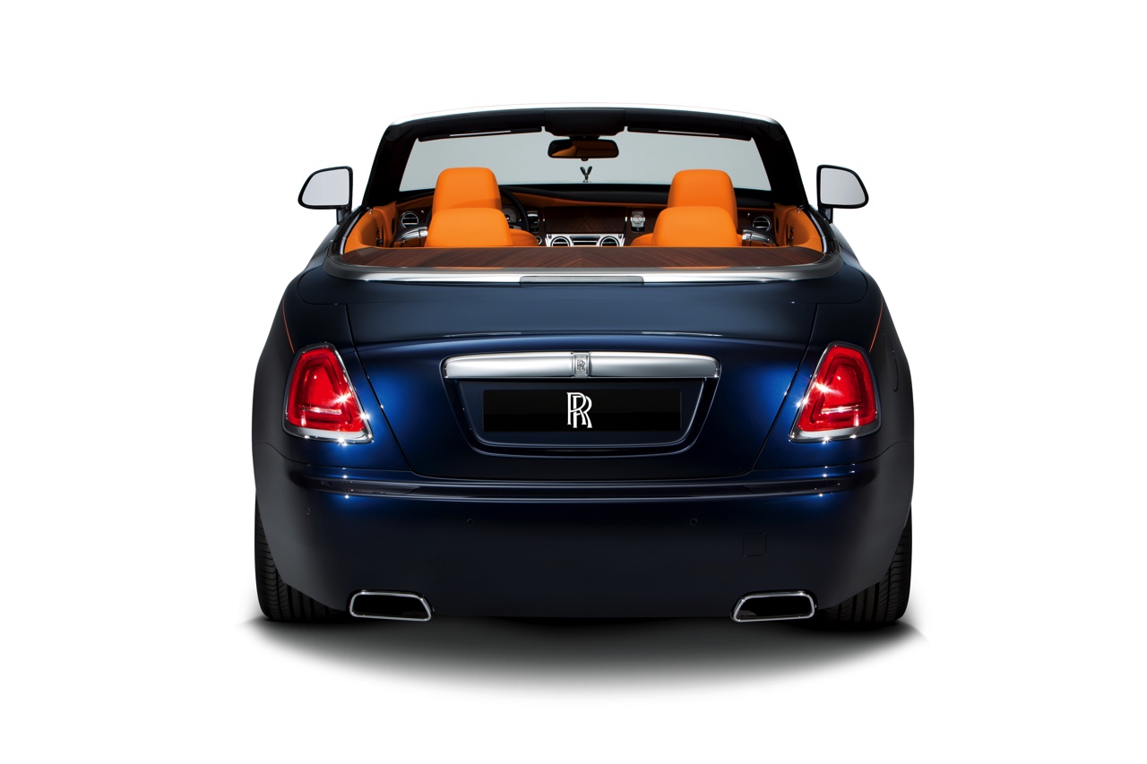 Rolls-Royce onthult Dawn, de ultiem luxe en exclusieve cabriolet met 560 pk sterke V12.