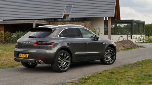 Rijtest van de nieuwe Porsche Macan S Diesel 2014 met 3.0 V6 dieselmotor.
