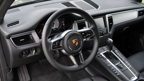 Rijtest van de nieuwe Porsche Macan S Diesel 2014 met 3.0 V6 dieselmotor.