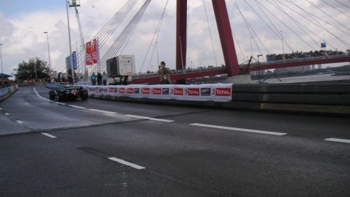 Zondag 20 augustus was de dag dat autoraceminnend Nederland zijn hart op kon halen in Rotterdam bij de Bavaria City Racing. Autovandaag was aanwezig op dit racespektakel en heeft speciaal voor jullie 